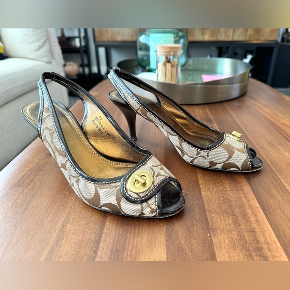 Coach Logo Fabric Leather Sling Back Heels - Picture 4 of 8